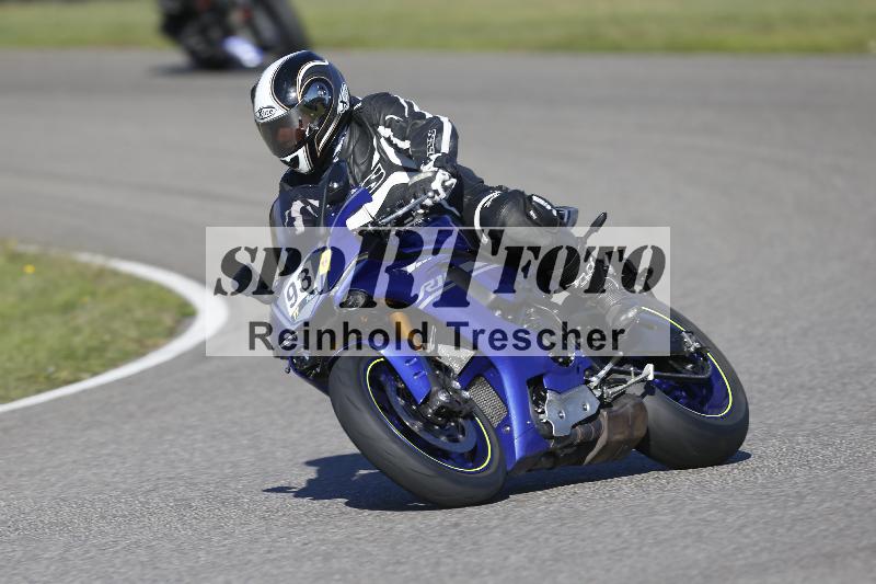 /45 15.09.2026  Trackday Domi Aegerter Trackday ADR/Gruppe gelb/93